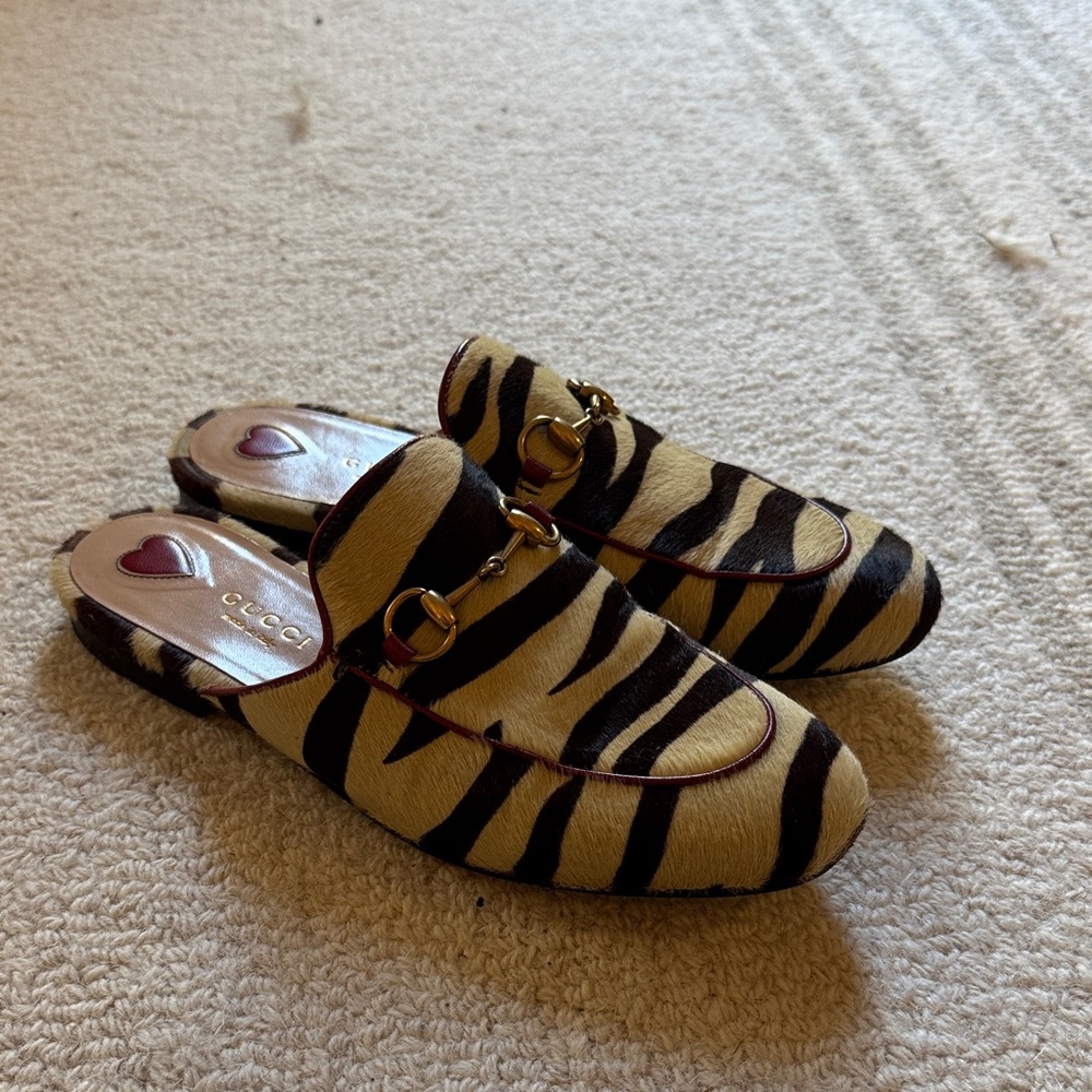 Gucci Black and Cream Zebra Print Mules